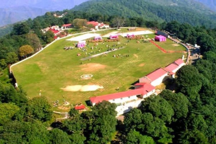 The highest cricket ground on the planet. At a height of 2,444 meters, the Chail Cricket Ground in Chail, Himachal Pradesh, is the highest in the world.